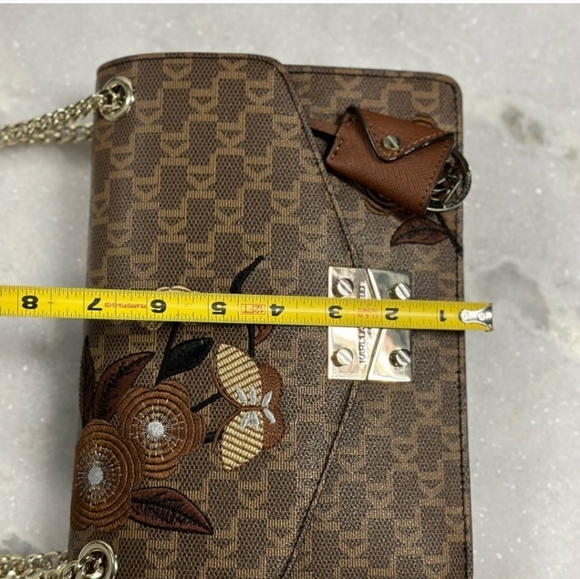 NWT Karl Lagerfeld crossbody shoulder bag - Picture 3 of 15